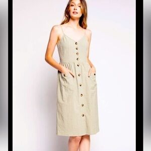 PINK MARTINI button up sleeveless romper casual dress with pockets. Size small.